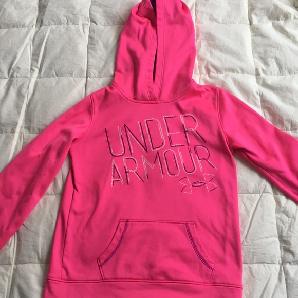 Under Armour Other - under armour sweatshirt
